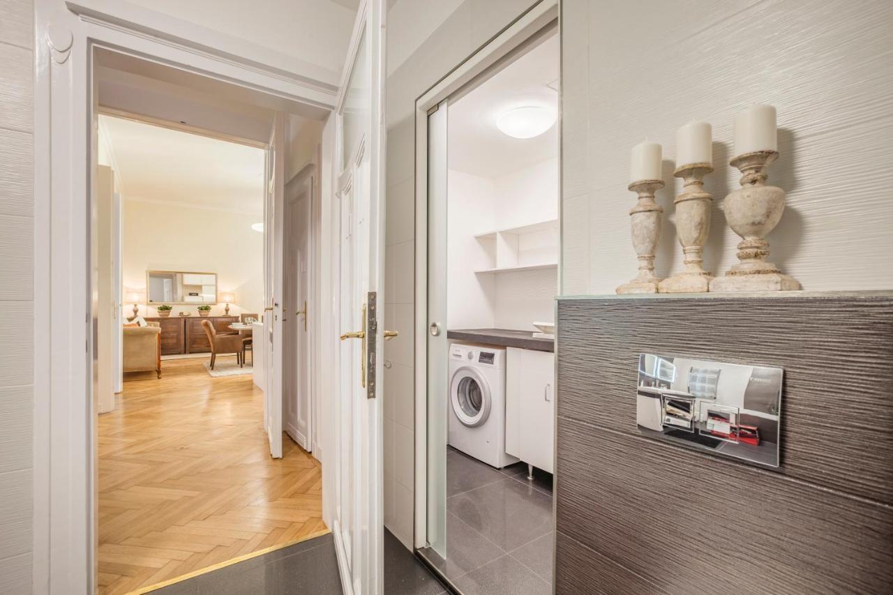 Modernized Unique Huge Central Apartment On 135Sqm บูดาเปสต์ ภายนอก รูปภาพ